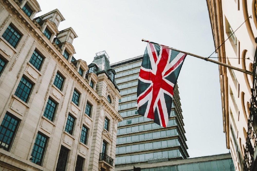 英 성인 52% “기독교 유산 약화, 다음세대에 악영향”