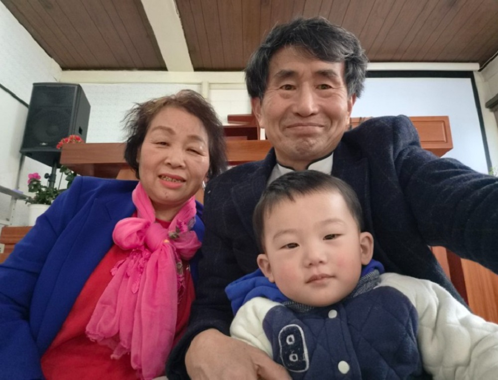 독도 지킴이 청주안디옥교회 이창성 목사, 아내 수술비 후원 요청