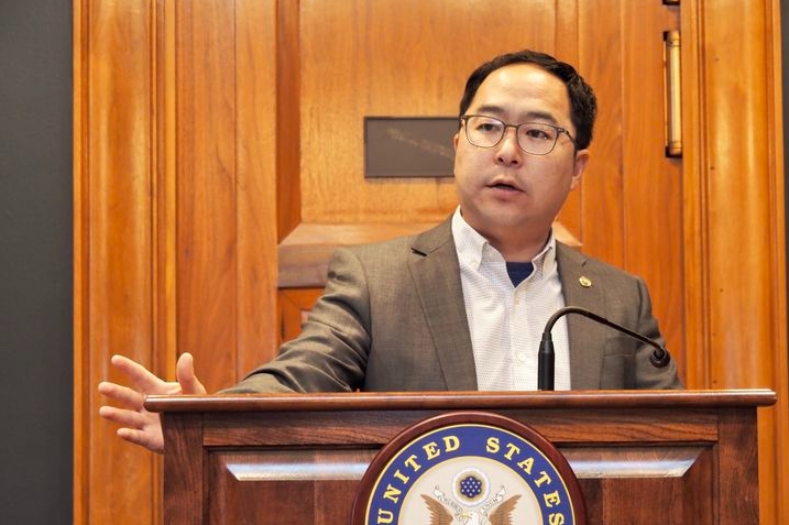 애틀랜타 스파 총격 5주기 추모… 앤디 김 “인종차별 반대, 잊지 말아야 할 사건”