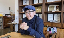 “말씀이 노래가 되고, 그 노래가 삶이 됩니다” 이요한 감독은 “말씀송 사역자의 영성은 노래를 잘 만드는 능력이 아니라 말씀에 붙들린 삶 자체”라며 “말씀송은 듣기 좋은 노래를 넘어, 말씀을 기억하게 하고 살아내게 만드는 통로”라고 강조했다.