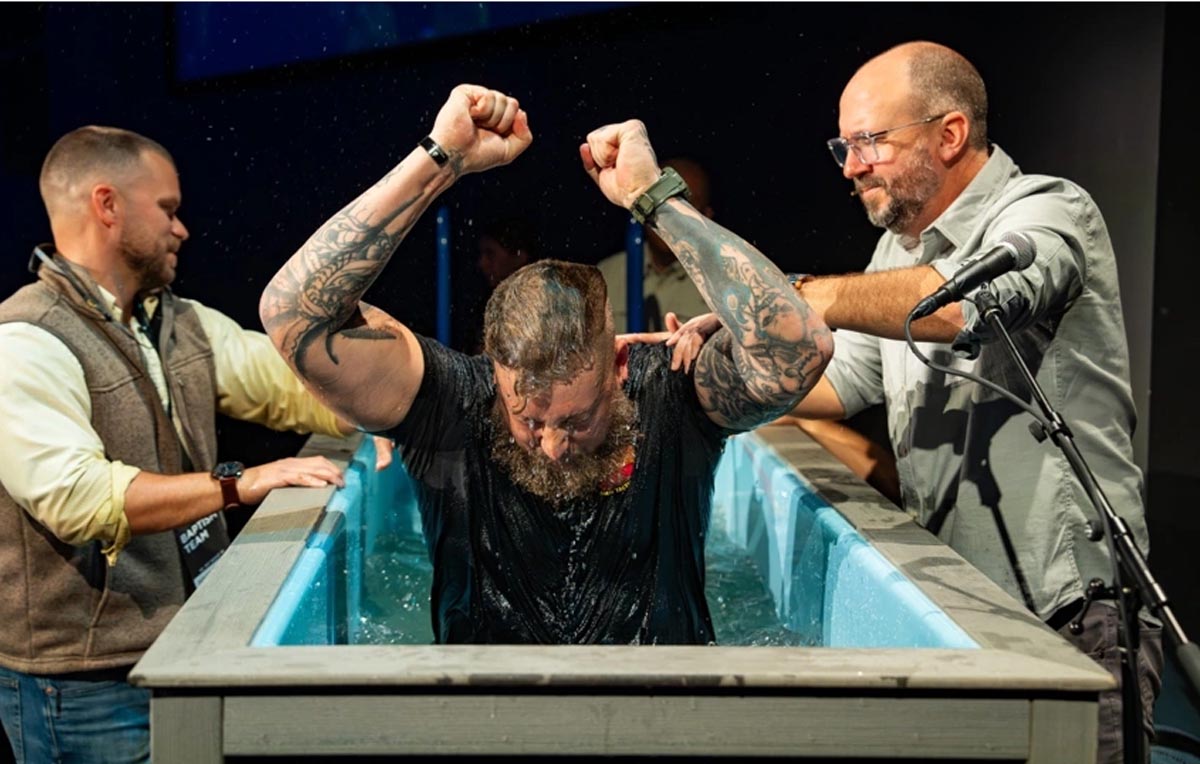 美 조지아주 베들레헴 교회, ‘성령의 인도하심’ 속에 400명 세례