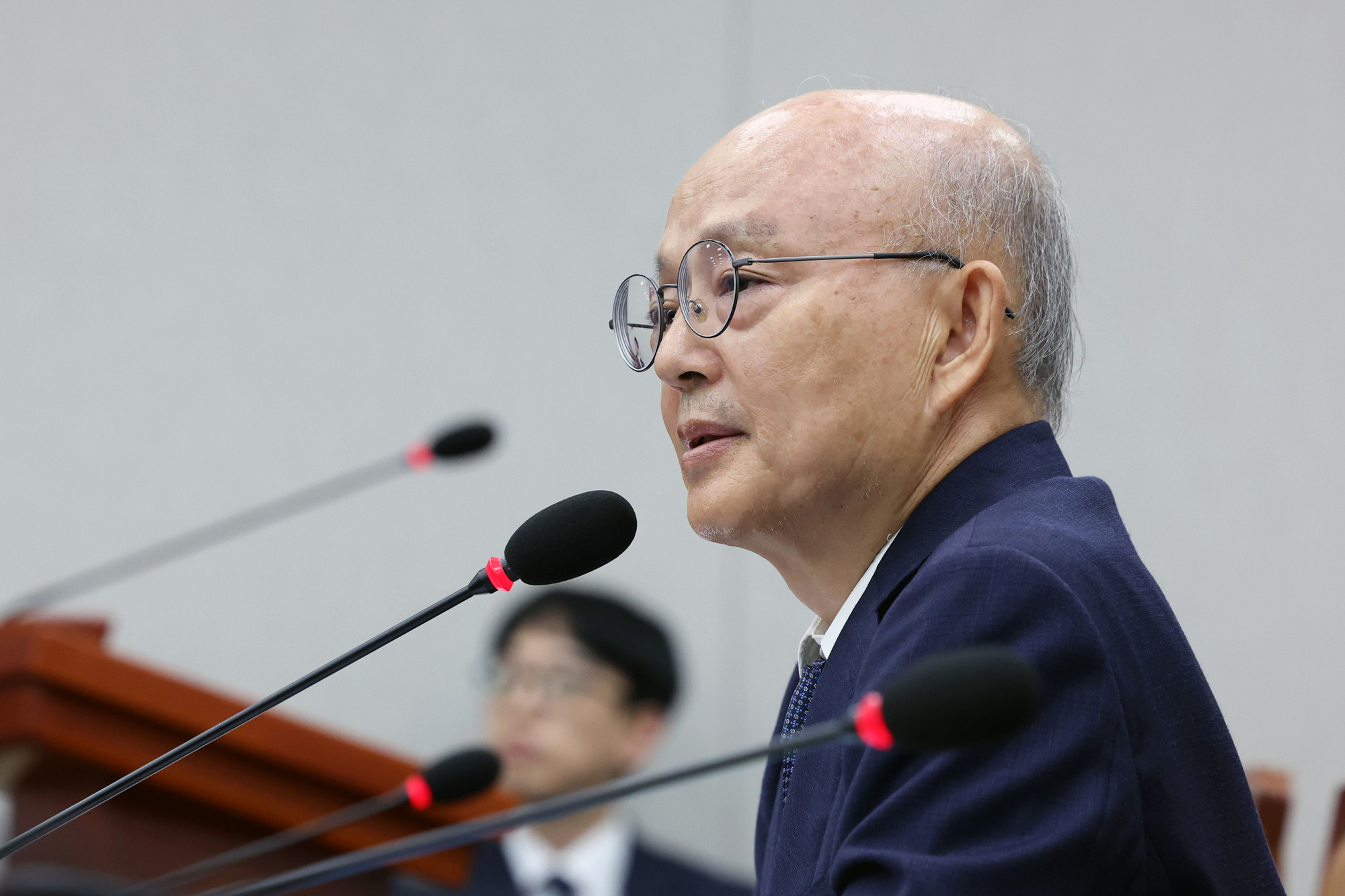 인권위 북한군 포로 인권 권고 보류…우크라이나 억류 문제 4월 재논의