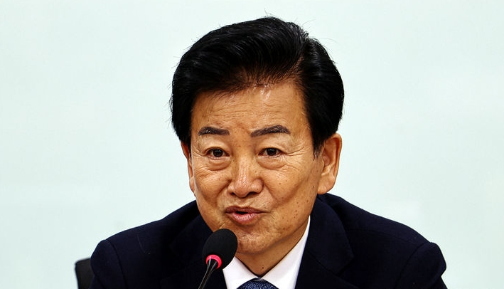 정동영 북한인권결의안 불참 논란…대북 3원칙 내세웠지만 비판 확산